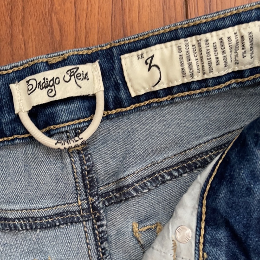 Indigo Rein embroidery flowers skinny jeans 3 NWT - Picture 4 of 8